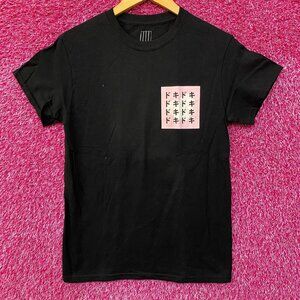 Foureyes X Based Kawaii Doki Doki Hentai Anime T-shirt Small